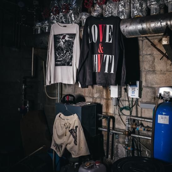 SAINT MXXXXXX(セントマイケル) 商品ページ - LS TEE VLONE / BLACK SAINT MXXXXXX(セントマイケル) 商品ページ - LS TEE VLONE / BLACK