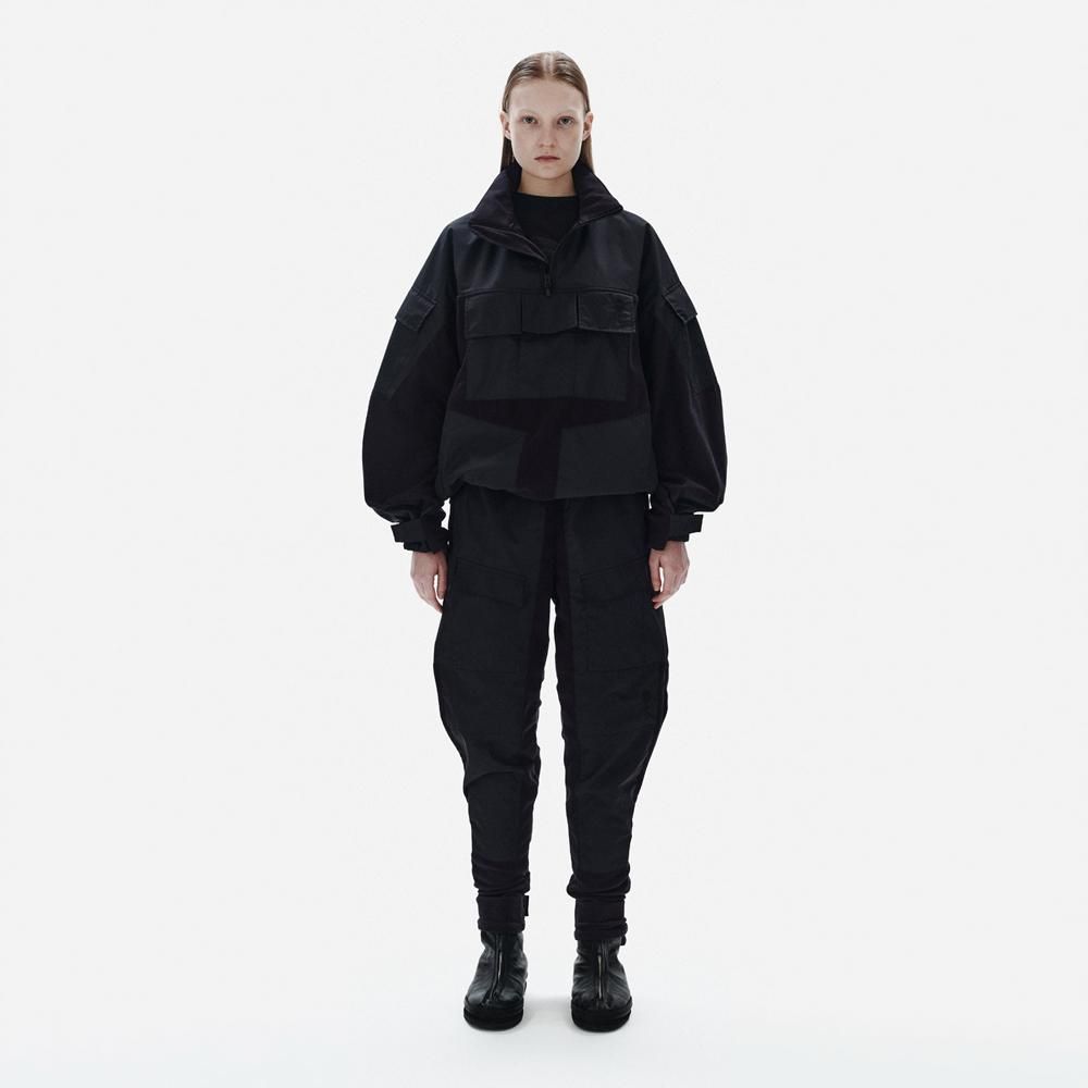 D-VEC X ALMOSTBLACK | WINDSTOPPER BY GORE-TEX LABS 2L POLARTEC OUTER / BLACK