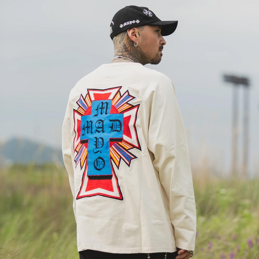 MAYO | CROSS EMBROIDERY RAGLAN LONG SLEEVE TEE / OFF WHITE