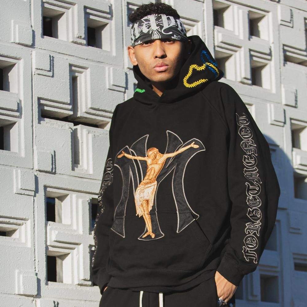 MAYO | JESUS EMBROIDERY HOODIE / BLACK