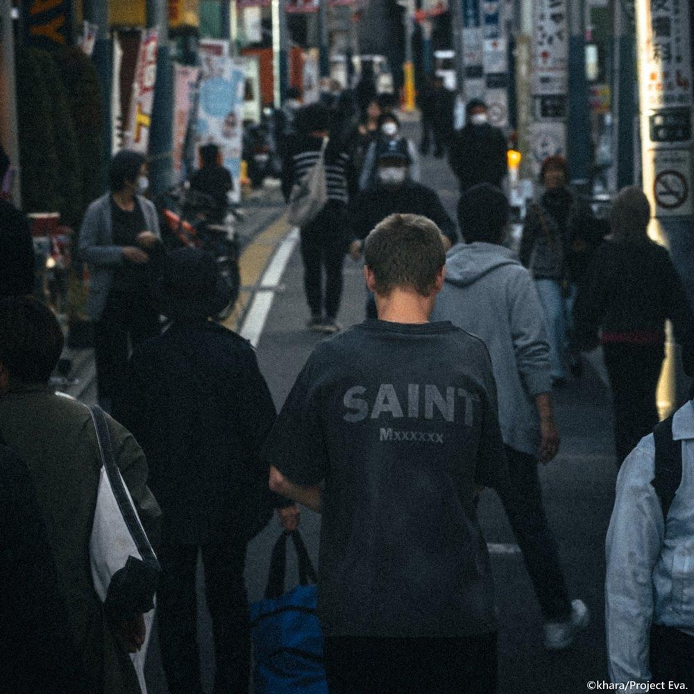 SAINT MXXXXXX(セントマイケル) 商品ページ - EV SS TEE NEON GNSIS