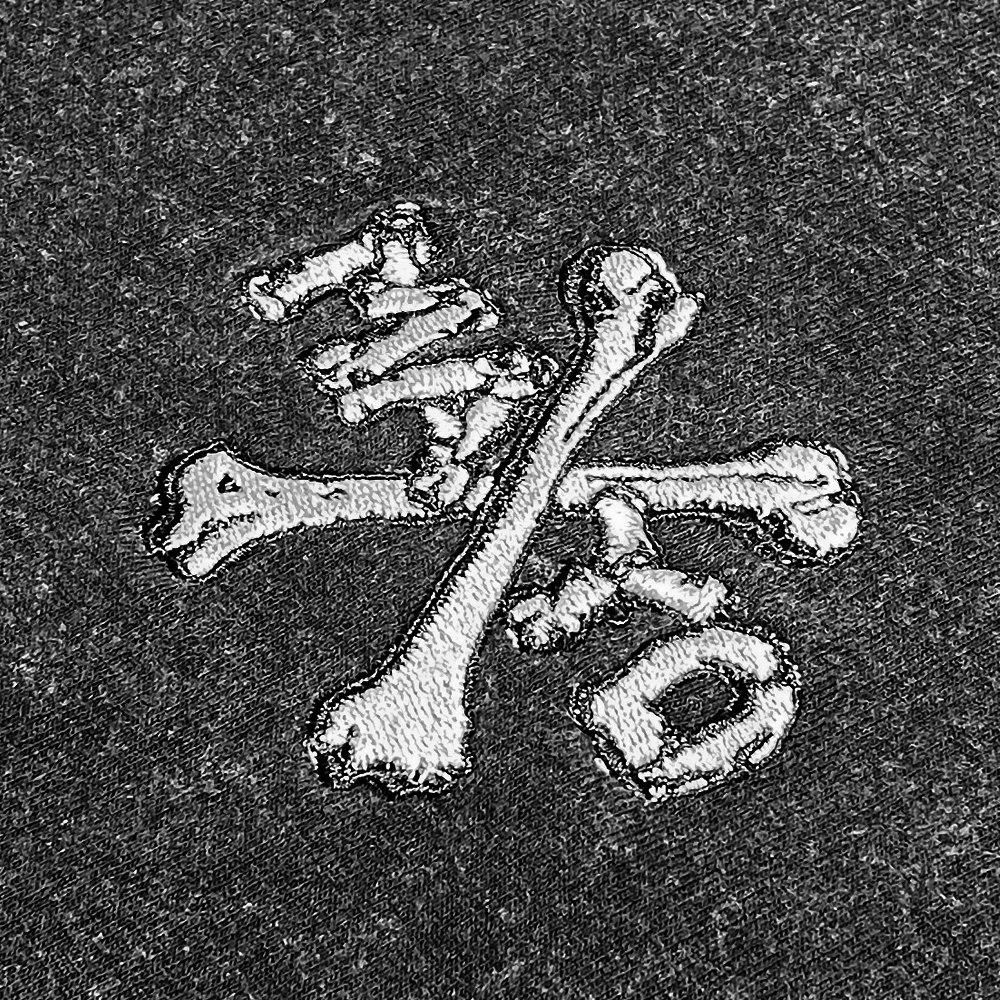 MAYO | CROSS BONE EMBROIDERY SHORT SLEEVE TEE / BLACK