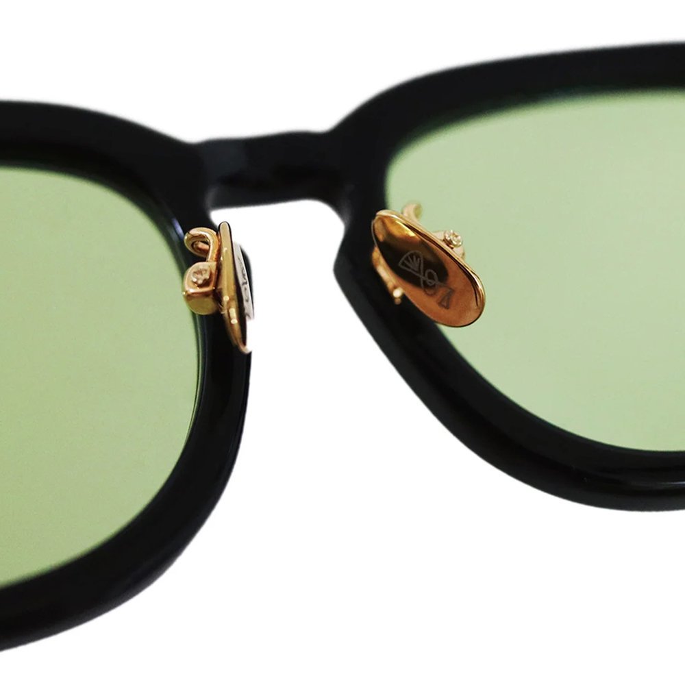 MAYO | WAYFARER SUNGLASSES / BLACK X GREEN