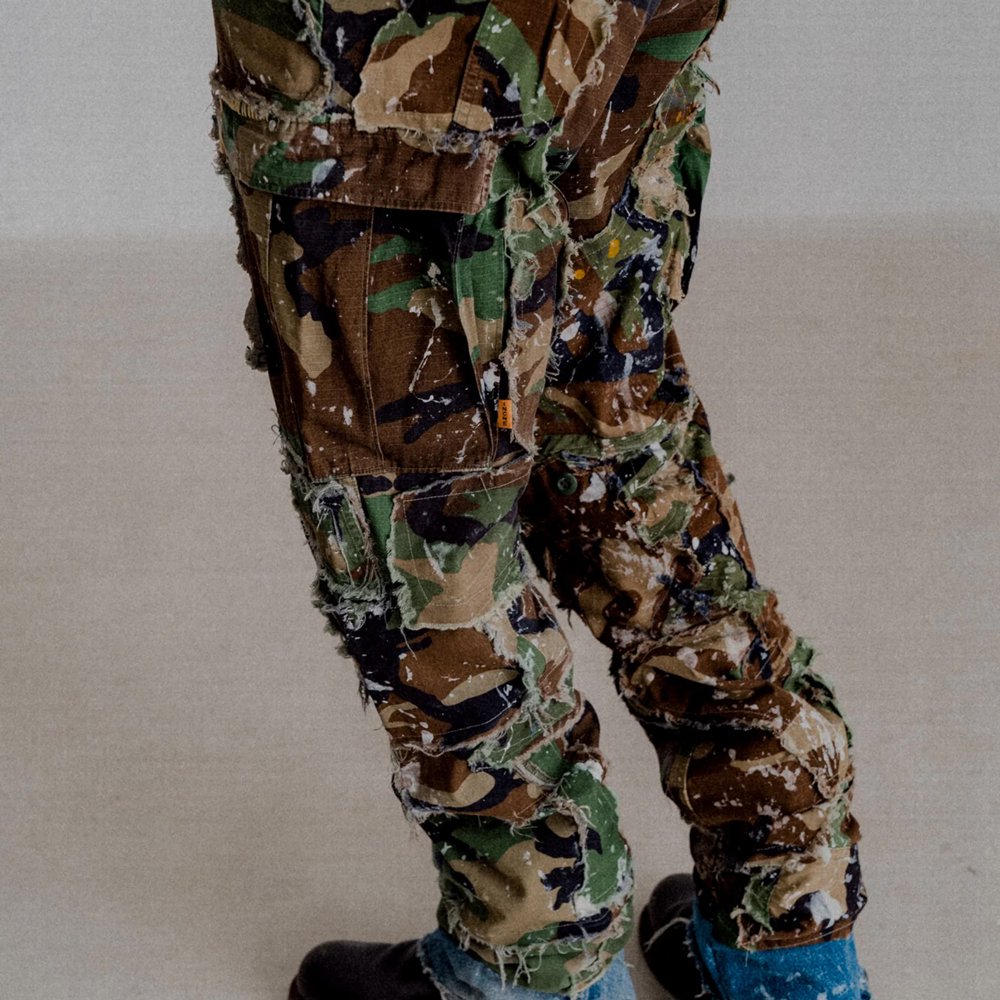 INNOCENCE | CAMO PATCHWORK DOCKING PANTS / MULTI