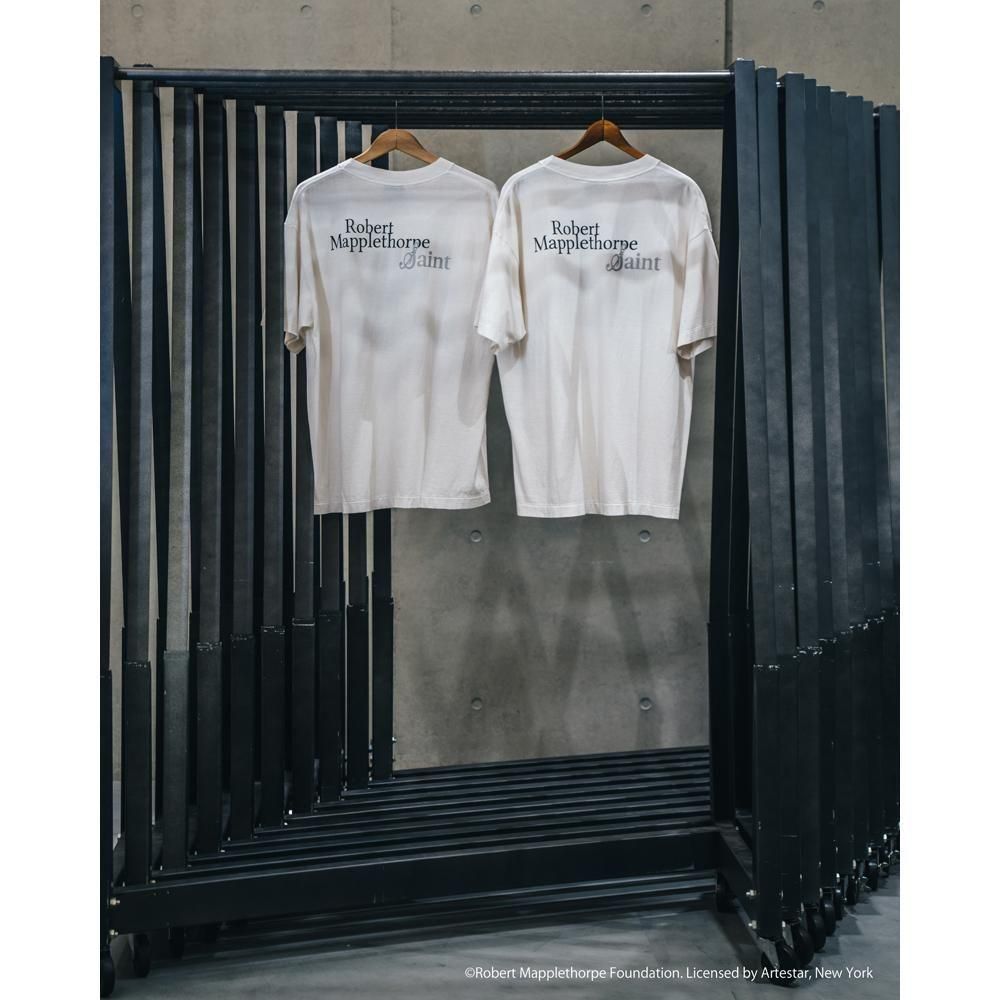 SAINT MXXXXXX | MT_SS TEE EMBRACE / WHITE