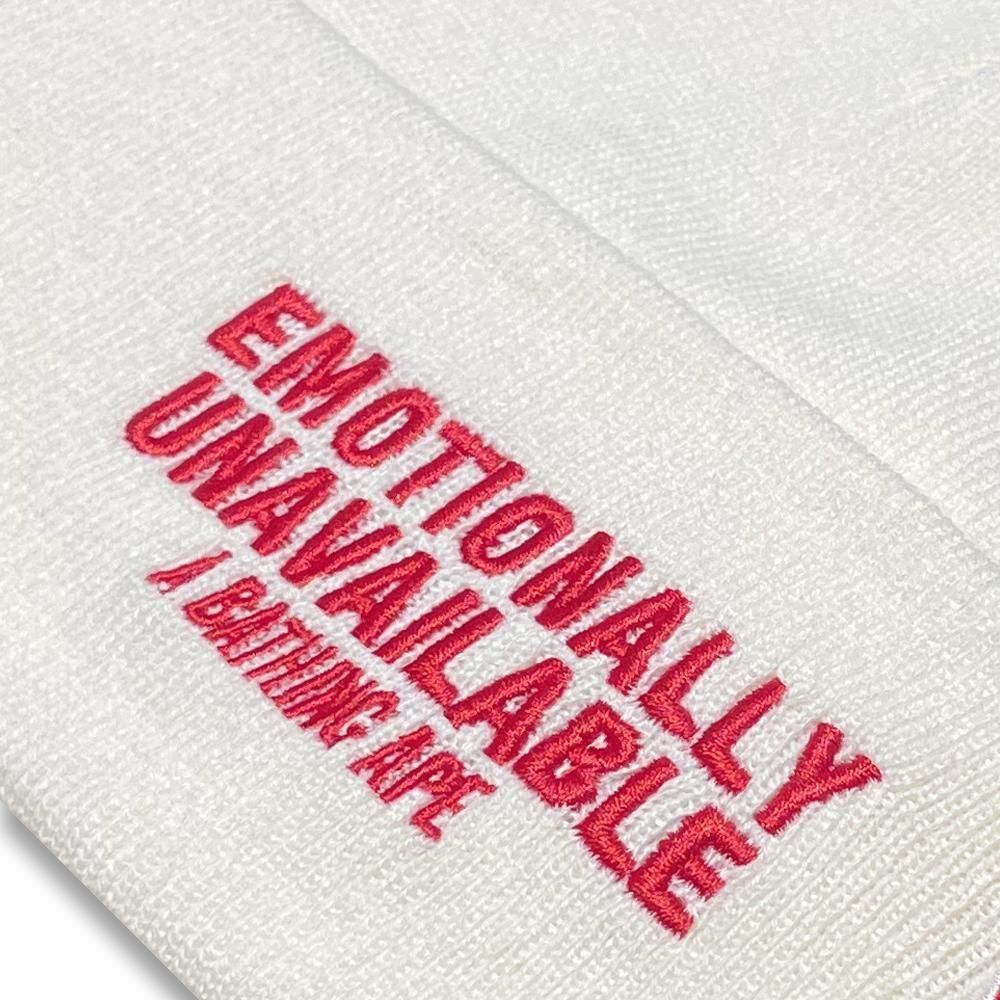 EMOTIONALLY UNAVAILABLE  | EU MILO BEANIE / WHITE