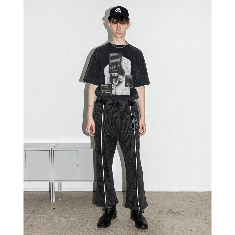 A GOOD BAD INFLUENCE | LOVE IS T-SHIRT / BLACK