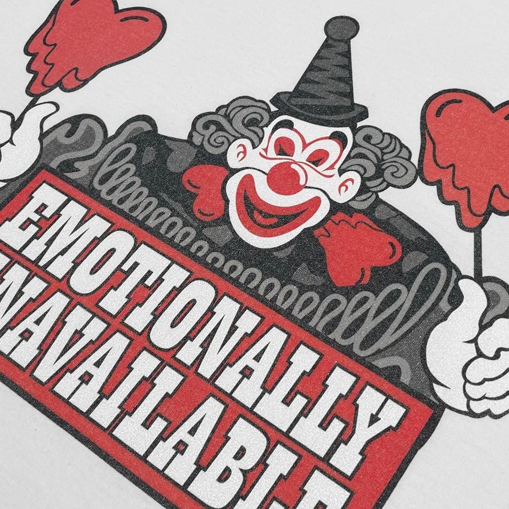 EMOTIONALLY UNAVAILABLE | EU CROWN SS TEE / WHITE