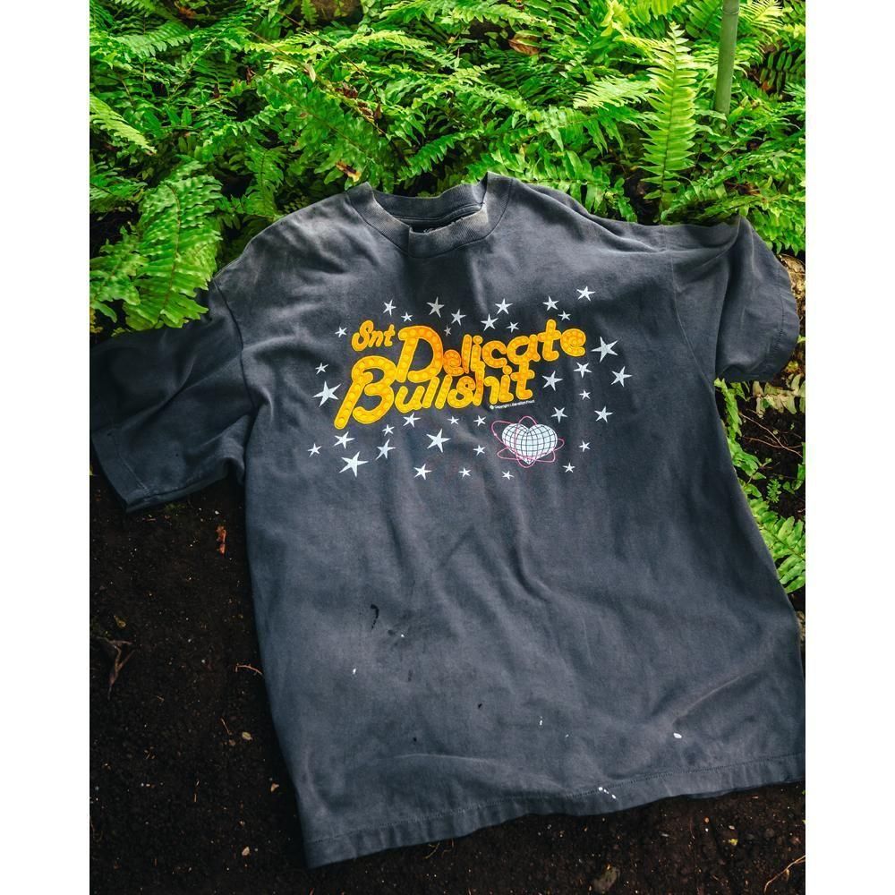 SAINT MXXXXXX | SS TEE DELICATE BULLSHIT / BLACK