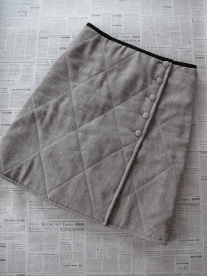 キルトのリバーシブルラップスカート型紙