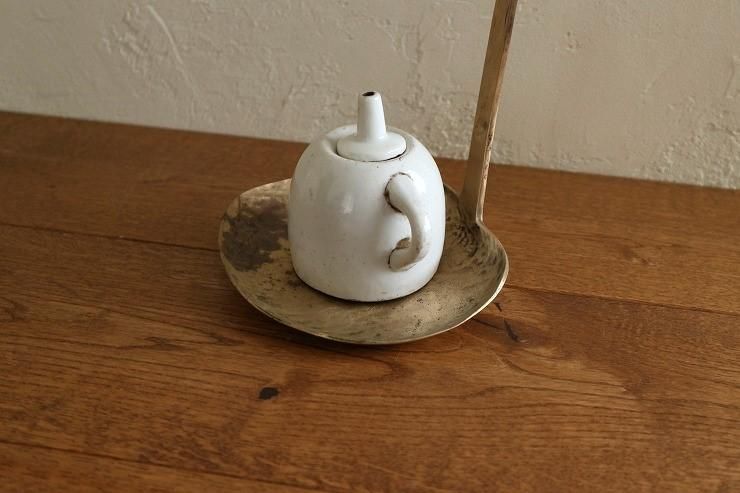 李朝の道具～真鍮のさじと灯明具（フォトン） - 大人の韓国 ＋han