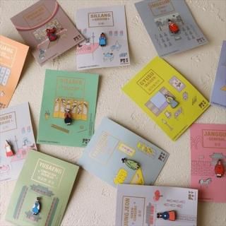 怪物　特典　ピンバッチ　韓国 ピンバッジ 靑磁 象嵌雲鶴文 梅甁 - 大人の韓国 ＋han