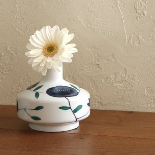 椿の花瓶 3  