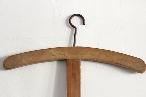 木製T字ハンガー - L'atelier Brocante / ラトリエブロカント