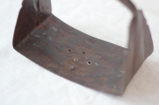 古い馬具 鉄製輪鐙B