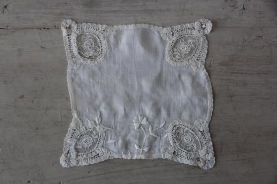 アンティーク レース ハンカチ フランス 刺繍 81f028b650502c3df8c5c9a21846d8