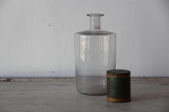 古い薬瓶e L Atelier Brocante ラトリエブロカント フランスアンティーク 家具 建具 雑貨 小物 服飾 古物 古布 皿 陶器 民芸