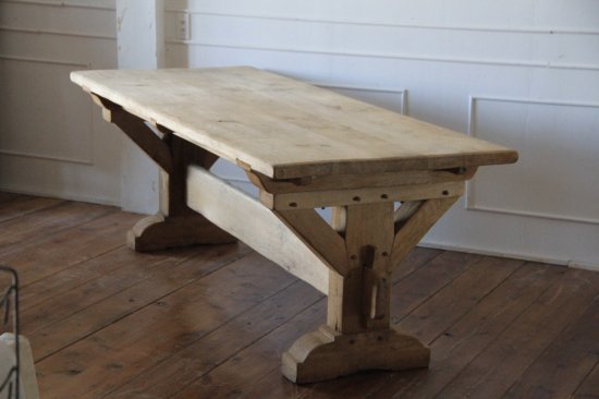 重厚なダイニングテーブル - L'atelier Brocante / ラトリエブロカント 