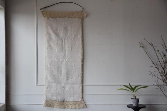 レースのロングクロス／タペストリー - L'atelier Brocante