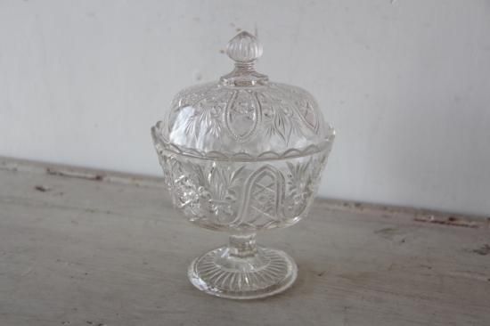 蓋付ガラス製ボンボニエールB - L'atelier Brocante / ラトリエ 蓋付ガラス製ボンボニエールB - L'atelier Brocante / ラトリエ