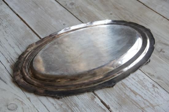 シルバープレートのリム装飾オーバル皿 - L'atelier Brocante