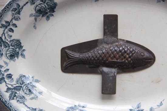 ポワソン・ダブリル 魚型チョコレートモールド小