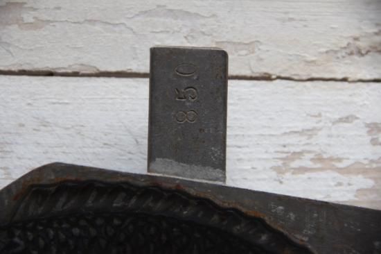 ポワソン・ダブリル 魚型チョコレートモールド大 - L'atelier Brocante