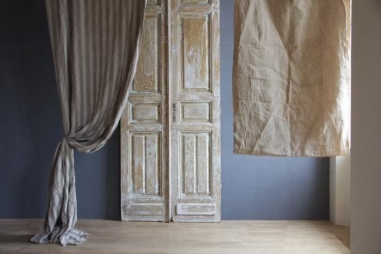 シャビーな木製室内ドア L Atelier Brocante ラトリエブロカント フランスアンティーク 家具 建具 雑貨 小物 服飾 古物 古布 皿 陶器 民芸 シャビーな木製室内ドア L Atelier Brocante ラトリエブロカント フランスアンティーク 家具 建具 雑貨 小物 服飾 古物 古布 皿 陶器 民芸
