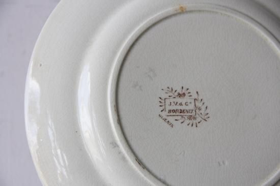 J.V Bordeauxの鳥シリーズのプレートA - L'atelier Brocante J.V Bordeauxの鳥シリーズのプレートA - L'atelier Brocante