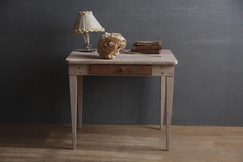フランスアンティーク 子供用デスク A - L'atelier Brocante