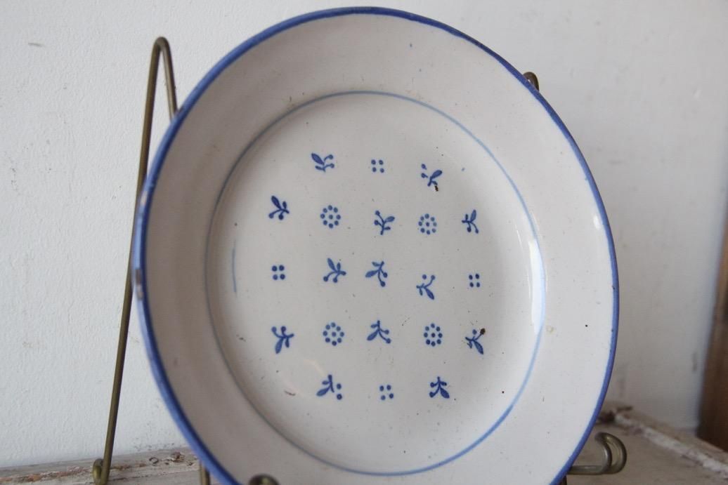 白釉薬ハンドペイント青絵付け プレート - L'atelier Brocante