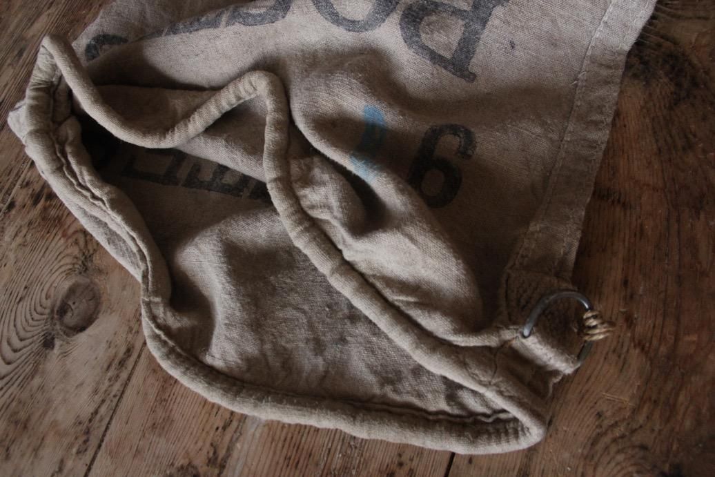LA POSTE / フランス郵便屋の麻袋 1 - L'atelier Brocante LA POSTE / フランス郵便屋の麻袋 1 - L'atelier Brocante