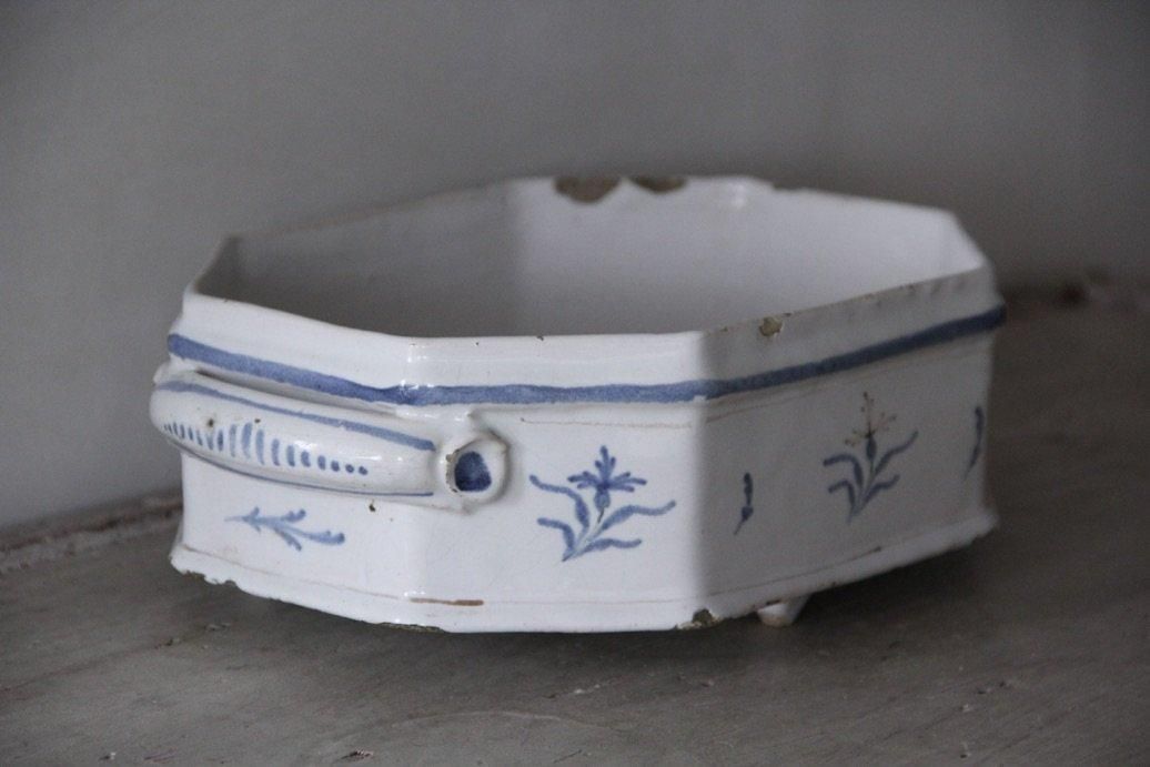 JARDINIÈRE 18e OCTAGONAL 白錫釉ファイアンス/ 花器 - L JARDINIÈRE 18e OCTAGONAL 白錫釉ファイアンス/ 花器 - L