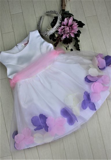 (DR024) ホワイト　チュールバルーンスカート（フラワー入り）ドレス