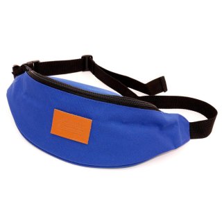 <img class='new_mark_img1' src='https://img.shop-pro.jp/img/new/icons25.gif' style='border:none;display:inline;margin:0px;padding:0px;width:auto;' />color communications 2 POCKET WAIST BAG BLUE
