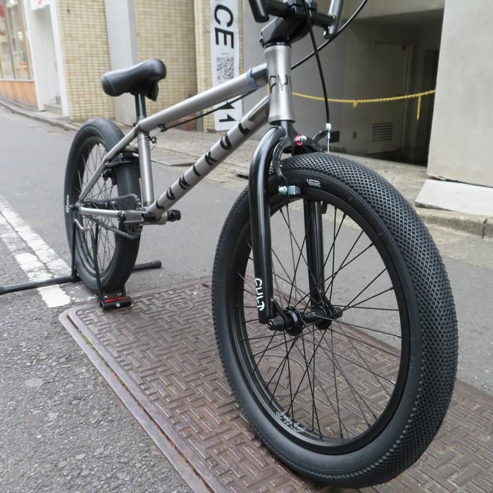 CULT BMX 20インチ TT20.75 完成車総額は約20万円ほど