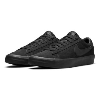 <img class='new_mark_img1' src='https://img.shop-pro.jp/img/new/icons1.gif' style='border:none;display:inline;margin:0px;padding:0px;width:auto;' />NIKE SB BLAZER LOW GT DC7695 003 BLACK/ BLACK / BLACK