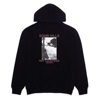 <img class='new_mark_img1' src='https://img.shop-pro.jp/img/new/icons1.gif' style='border:none;display:inline;margin:0px;padding:0px;width:auto;' />GX1000 / BOMB HILL NOT COUNTIES HOODIE - BLACK BROWN