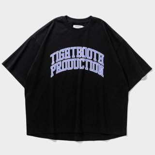 <img class='new_mark_img1' src='https://img.shop-pro.jp/img/new/icons1.gif' style='border:none;display:inline;margin:0px;padding:0px;width:auto;' />TIGHTBOOTH (ȥ֡) COLLEGE S/S T-SHIRT - BLACK