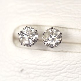 プラチナ・ダイヤモンド1.0ct（鑑別書付） スタッドピアス 1カラット 一粒ピアス - DIAN POOL ダイアンプール - ジュエリー通販 -