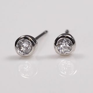 鑑定付ダイヤモンドピアス -ジュエリー通販 Dianpool(ダイアン 鑑定付ダイヤモンドピアス -ジュエリー通販 Dianpool(ダイアン