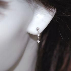 ダイヤモンドピアス　計0.3CT K18WG K18WG・ダイヤモンド0.3ct スリーストーンピアス - DIAN POOL