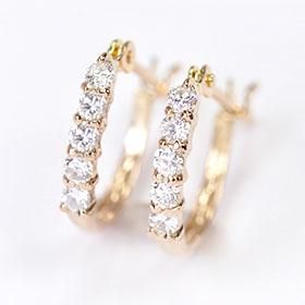 10KPGダイヤモンドピアス K10PG・ダイヤモンド0.2ct（SIクラス・鑑別書カード付