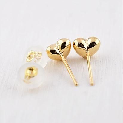 スウィート&キュート0.6ct ダイヤモンド K18 yg ハート ピアス 鑑別