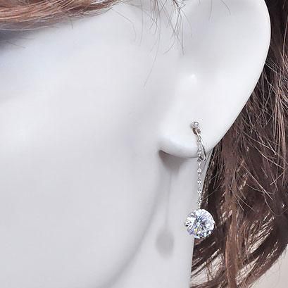 K10WG チェーンピアス ジルコニア 数量限定 K10 ホースシュー