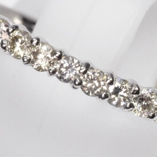プラチナ ダイヤモンド0.3ct SIクラス ハーフエタニティリング