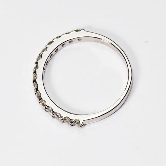 プラチナダイヤハーフエタニティリング0.5ct プラチナ・ダイヤモンド0.5ct（鑑別書付） ハーフエタニティ