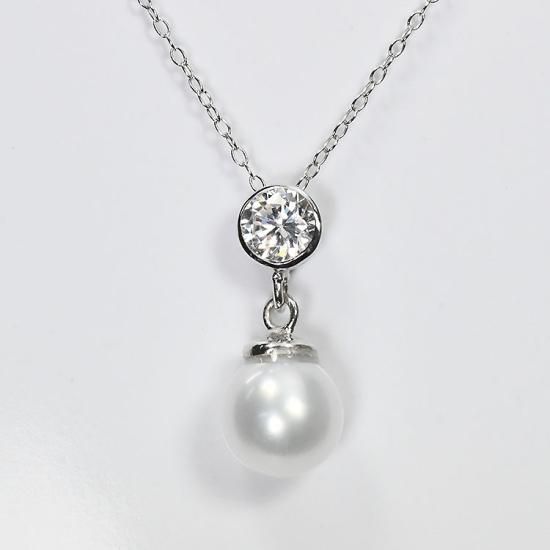 花珠真珠 6mm珠 ダイヤモンド0.2ct ベゼル&パールネックレス アコヤ本