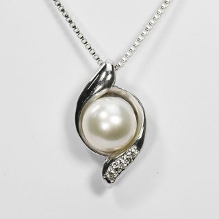 花珠真珠 7mm珠 ダイヤモンド0.03ct ペンダント ネックレス アコヤ本真珠