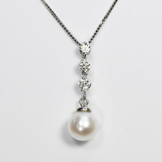 花珠真珠 7mm珠 ダイヤモンド0.2ct スリーストーン＆パールネックレス アコヤ本真珠